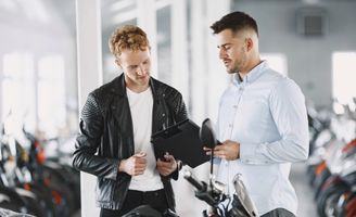 Obrazek - Czy mogę kupić motocykl od osoby prywatnej, korzystając z kredytu?