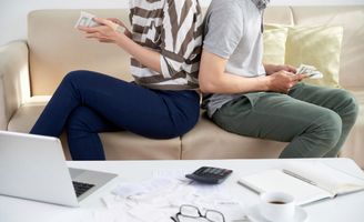 Obrazek - Jakie zobowiązania najczęściej ludzie spłacają takim kredytem?