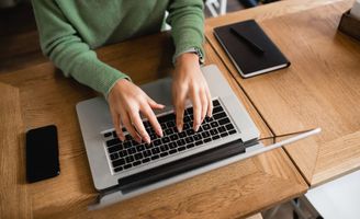 Obrazek - Jak wygląda krok po kroku proces wzięcia kredytu przez internet?