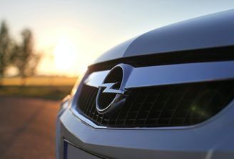 opel logo