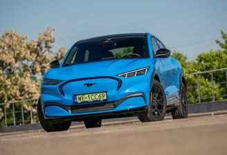 Elektryczny Ford Mustang mach e 2024