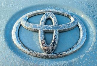 marka roku 2020 - toyota najlepiej sprzedaje samochody