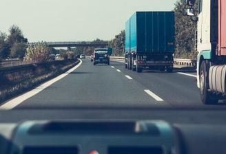 Leasing samochodu dostawczego — co warto wiedzieć?