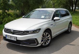 Volkswagen Passat GTE