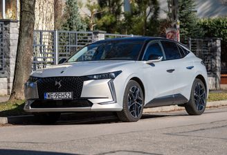 DS4 1.2 Hybrid 136 KM