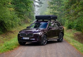 Volvo XC90 B5 lifting