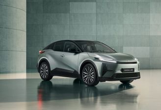 Toyota C-HR+