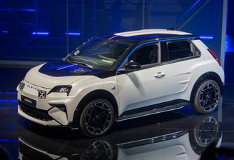 Nowe Alpine A290 2024