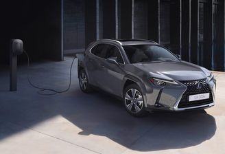 Lexus UX 300e 2023