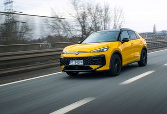 Nowy VW T roc w firmie koszty