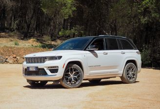 Jeep Grand Cherokeee 2023