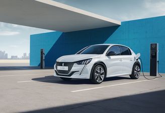 Peugeot e-208 2023