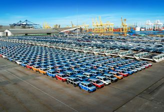 Zakup chińskiego samochodu - import czy salon co się bardziej opłaca