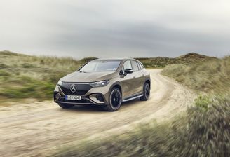 Mercedes EQE SUV 2023