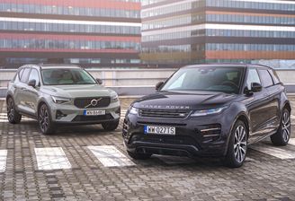 Volvo XC40 vs Range Rover Evoque