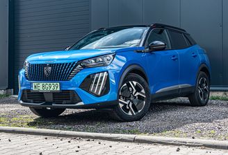 Peugeot e-2008 GT 54 kWh