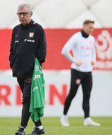 Czas na debiut Santosa. Gdzie oglądać na żywo Czechy - Polska?