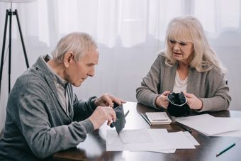 13. emerytura i waloryzacja – ile faktycznie dostaną seniorzy?