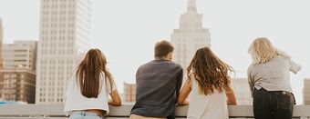 Pracownicy wybranych grup zawodowych mają w bankach lepiej