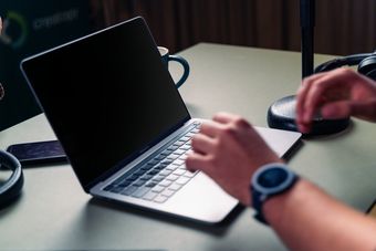 Jak powinna wyglądać i ile kosztuje umowa najmu okazjonalnego? Wzór