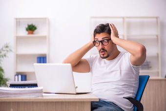 Ten jeden wyraz w przelewie i… masz problem. Uważaj, co wpisujesz!