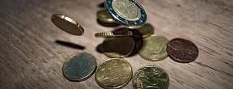 Kredyt walutowy – kto może go otrzymać i czy jest opłacalny?