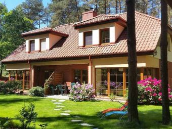 Domy: Mieszko A , Mieszko B