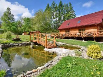 Dom Przy Wodospadzie