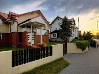 Villa Astrid - domki, pokoje