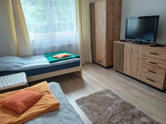 Dom w Gaju (Góry Beskidy)