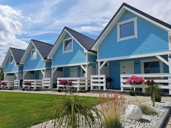 Błękitne Zamorze i Domki Premium