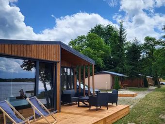 OW Ostoja i pokoje Czarno & Biało