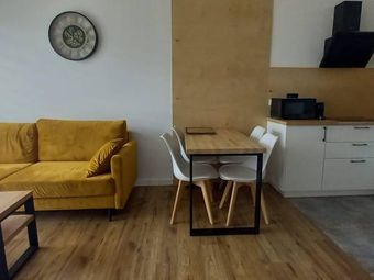 APARTAMENT RODZINNY - 100 metrów od morza