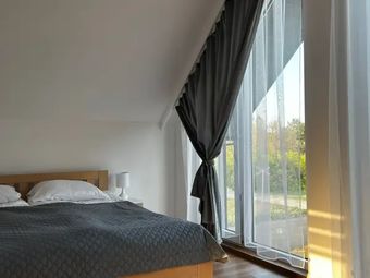 Dom na łące Jantar