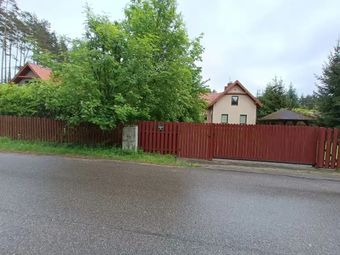 Mazury. Domek pod lasem