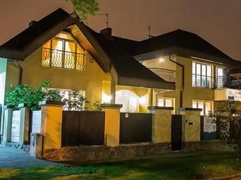 Business Travel House Pokoje Gościnne