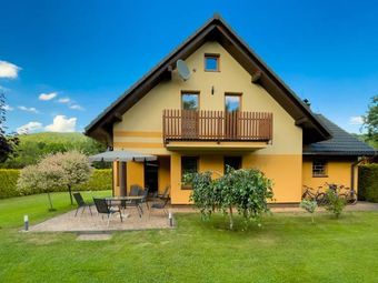 Dom do wynajęcia nad rzeką Brennicą