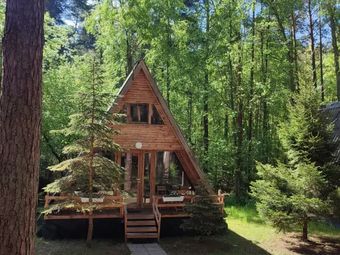 OŚRODEK WYPOCZYNKOWY ZAKĄTEK