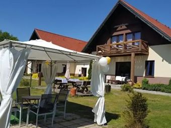 Pokoje i domki Saraceńska Chata