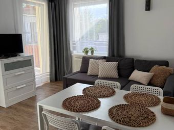 Dom Gościnny Ania - Apartamenty i Pokoje