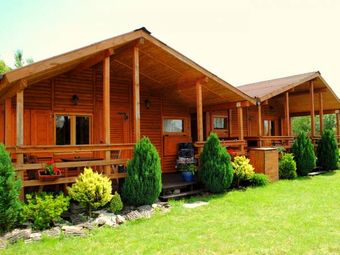 Domki i pokoje Nadia