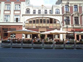 ESPLANADA