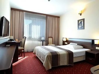 Amber Hotel