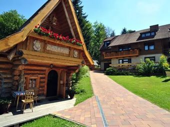 Dom Pod Wyciągiem i Chata Górska Kolyba