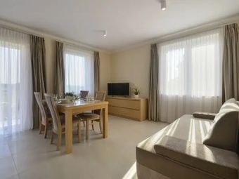 APARTAMENT MADERA