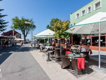 Sabat Cafe & Restaurant