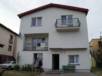 Całoroczny Dom Wczasowo - Hotelowy