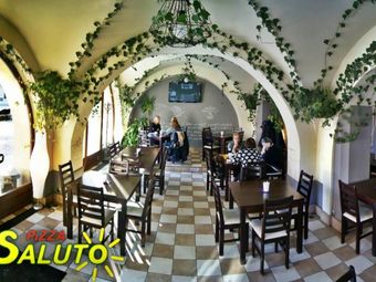 Pizza Saluto 