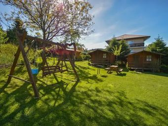 Domki Letniskowe koło promu