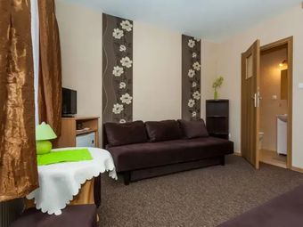 Pokoje i apartamenty Waldi